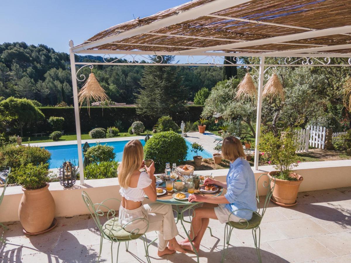Le Clos Serein Le Beausset Exterior foto
